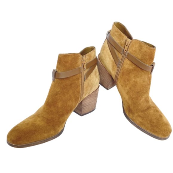 Crown Vintage Gabiann Suede Block Heel Booties - 9
